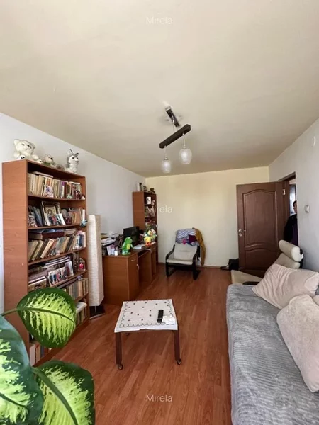 Rahova, apartament 52 mp.