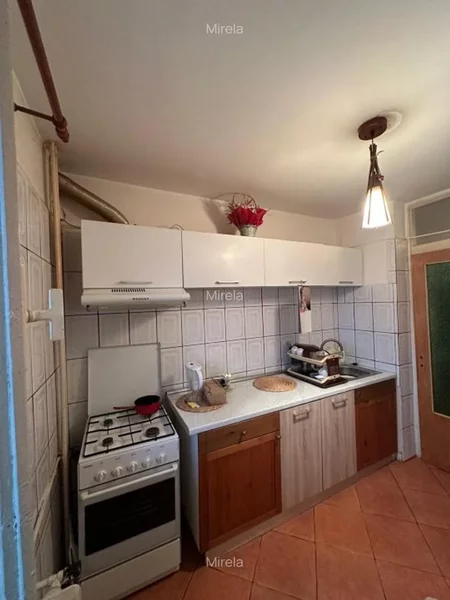 Rahova, apartament 52 mp.